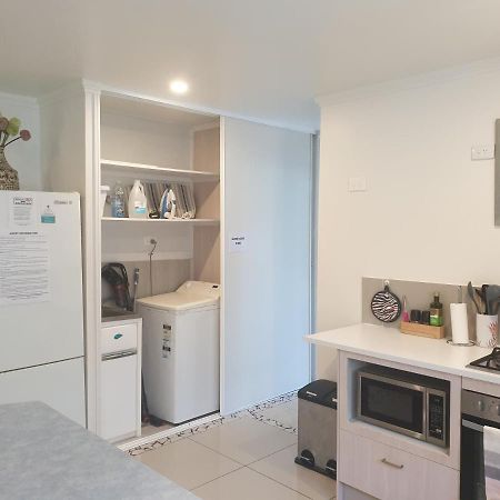 Pet Friendly & Spacious Two Bedroom Guest Unit カラウンドラ エクステリア 写真