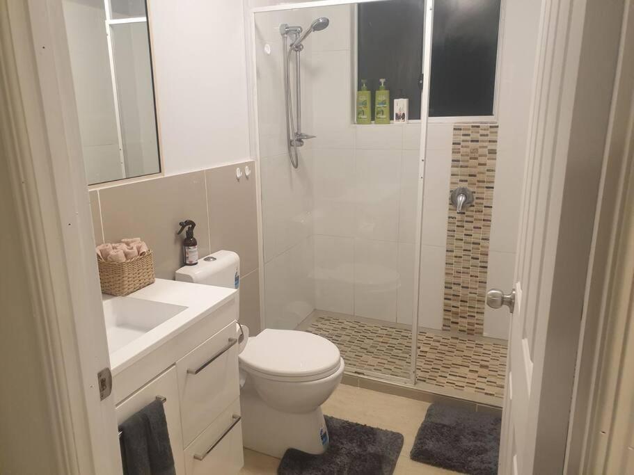 Pet Friendly & Spacious Two Bedroom Guest Unit カラウンドラ エクステリア 写真