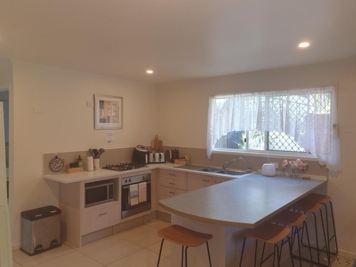 Pet Friendly & Spacious Two Bedroom Guest Unit カラウンドラ エクステリア 写真